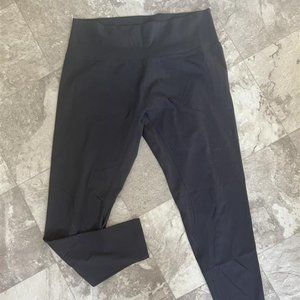 BuffBunny Grey Leggings